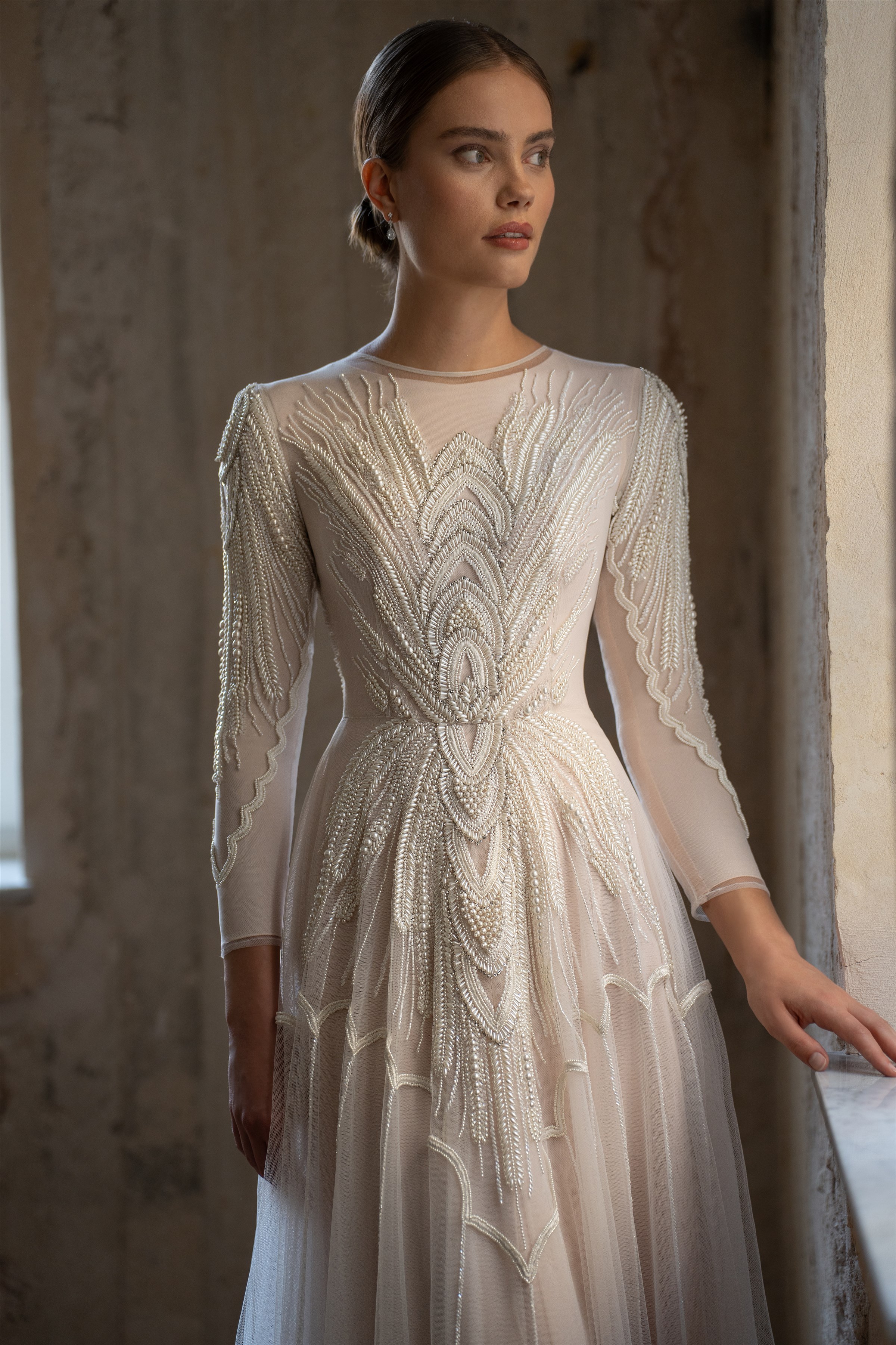 Amalya Studio — Exclusive Lace & Beading